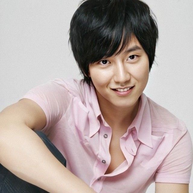A moment captured by a fan of Kim Namgil