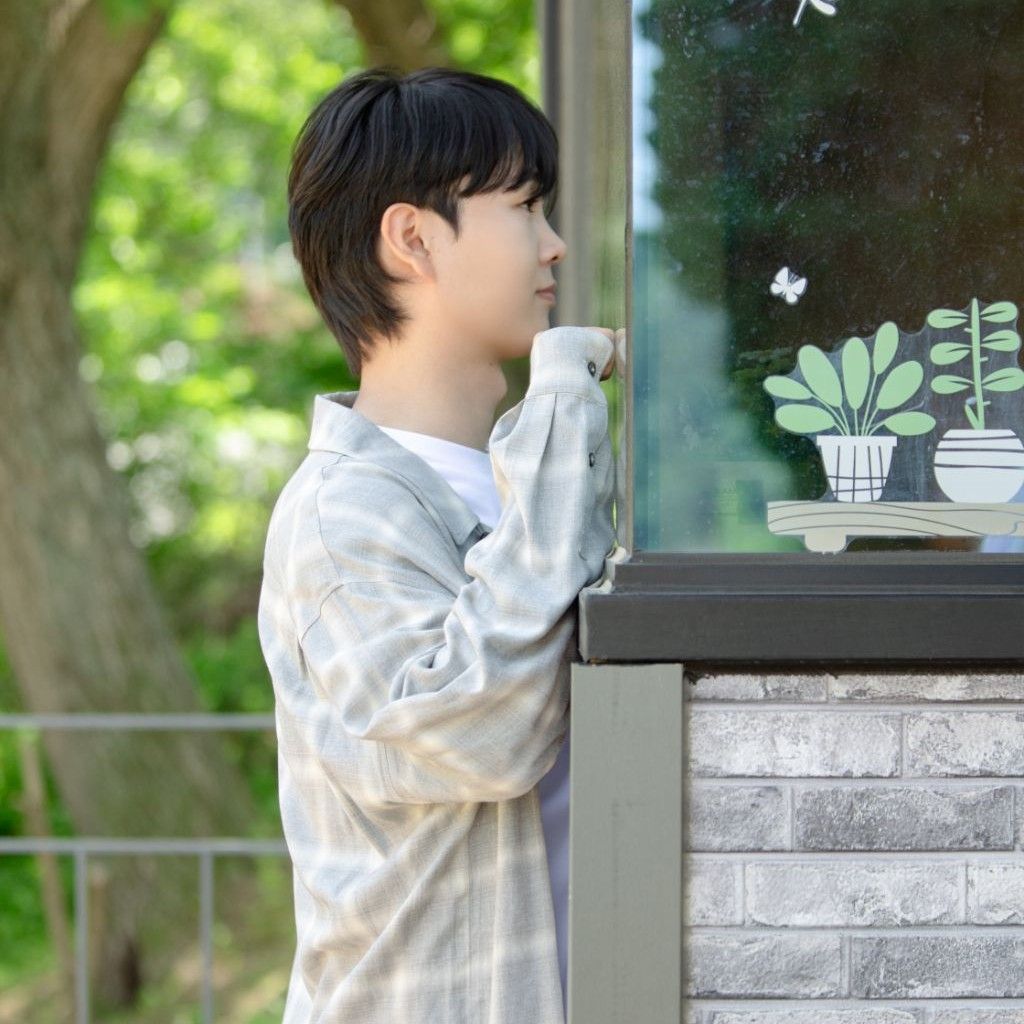 Latest photo of Song Minjun