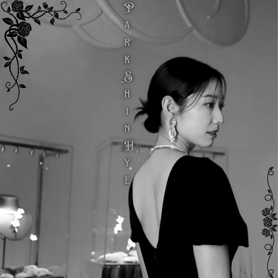 Recent activity shot of Park Shinhye