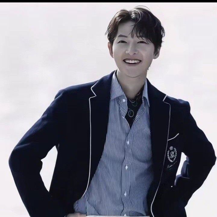 ソン・ジュンギの最新写真