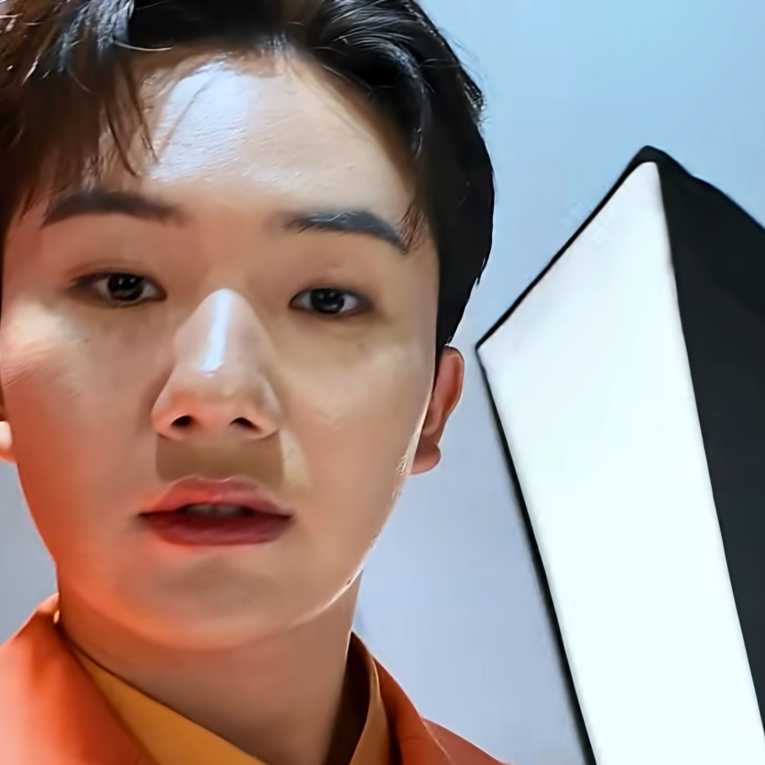 Behind-the-scenes cut of Nam Seungmin