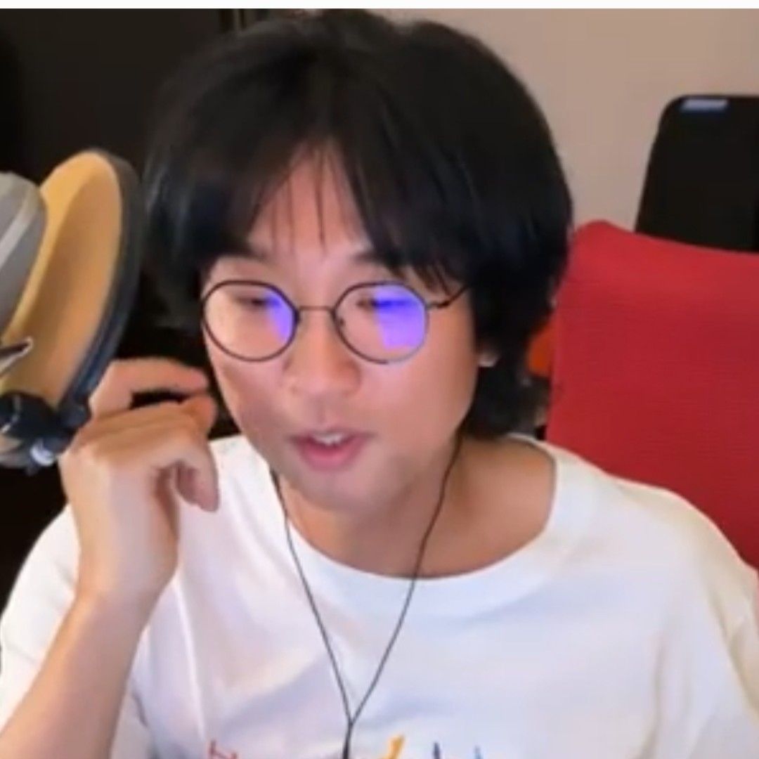 Latest photo of Bak Changgeun