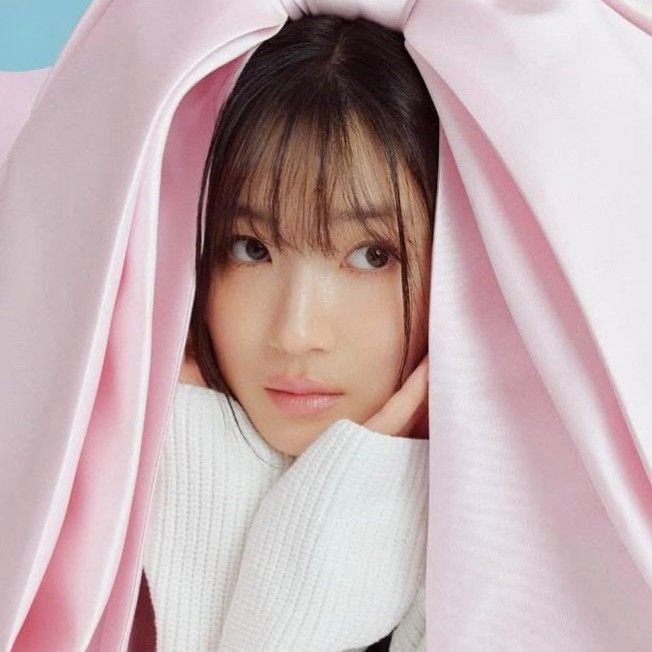 Recent activity shot of Kim Hyeyoon