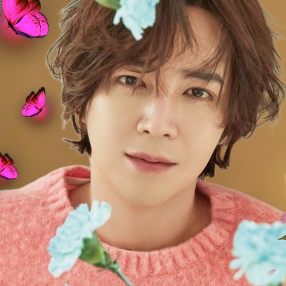 A moment captured by a fan of Jang Geunsuk
