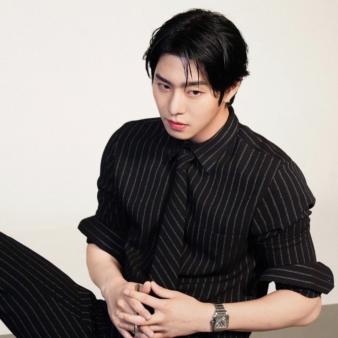 A moment captured by a fan of Ahn Hyoseop