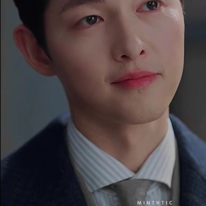 Momen yang diabadikan oleh penggemar Song Joongki