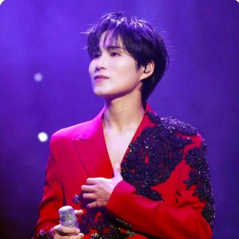 金熙栽的最新照片