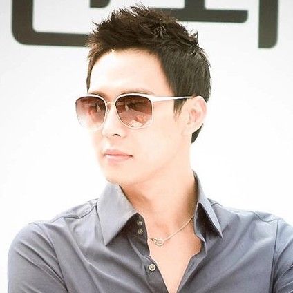 A moment captured by a fan of Park Yoochun
