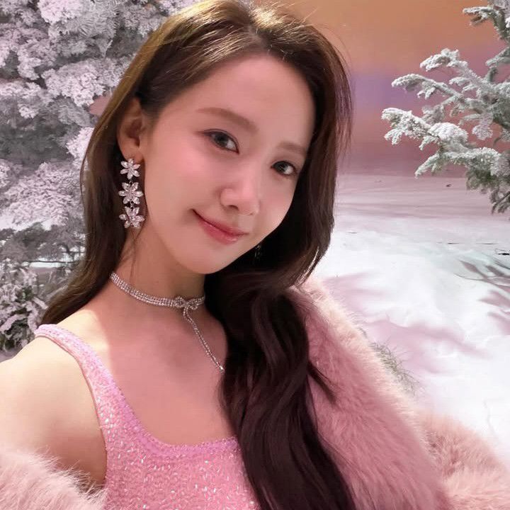 Latest photo of Yoona