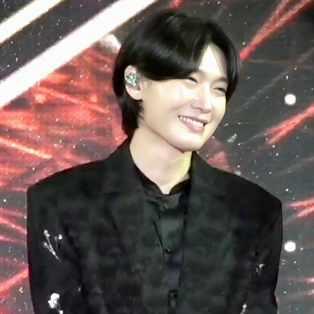 Latest photo of Kim Yongbin