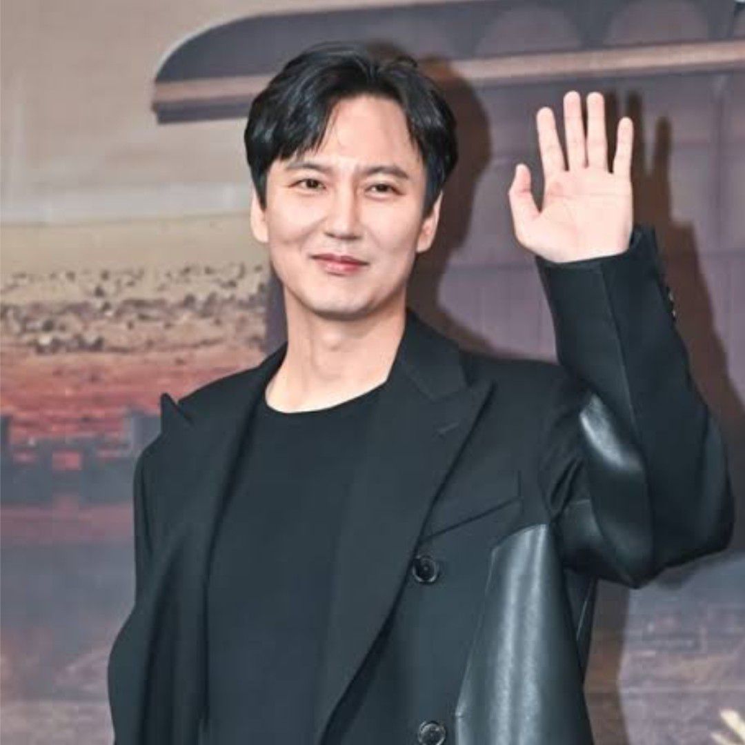 Recent activity shot of Kim Namgil