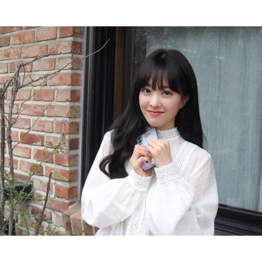 Recent activity shot of Park Boyoung