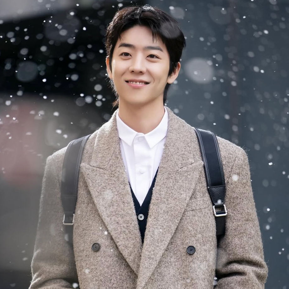 Behind-the-scenes cut of Chae Jonghyeop