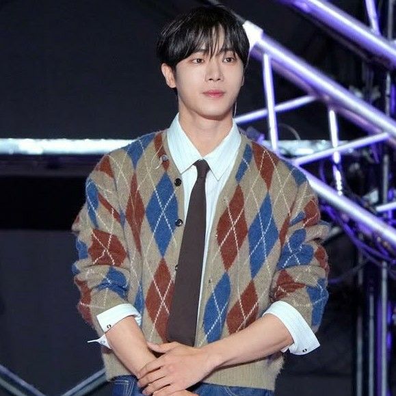 Recent activity shot of Choo Youngwoo