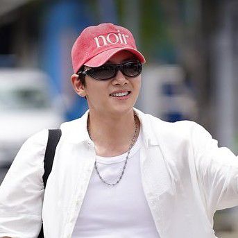 Behind-the-scenes cut of Ji Changwook