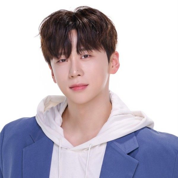 Namgung Jin的最新照片