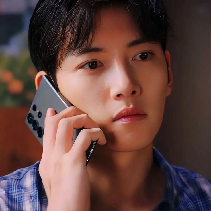 Behind-the-scenes cut of Ji Changwook