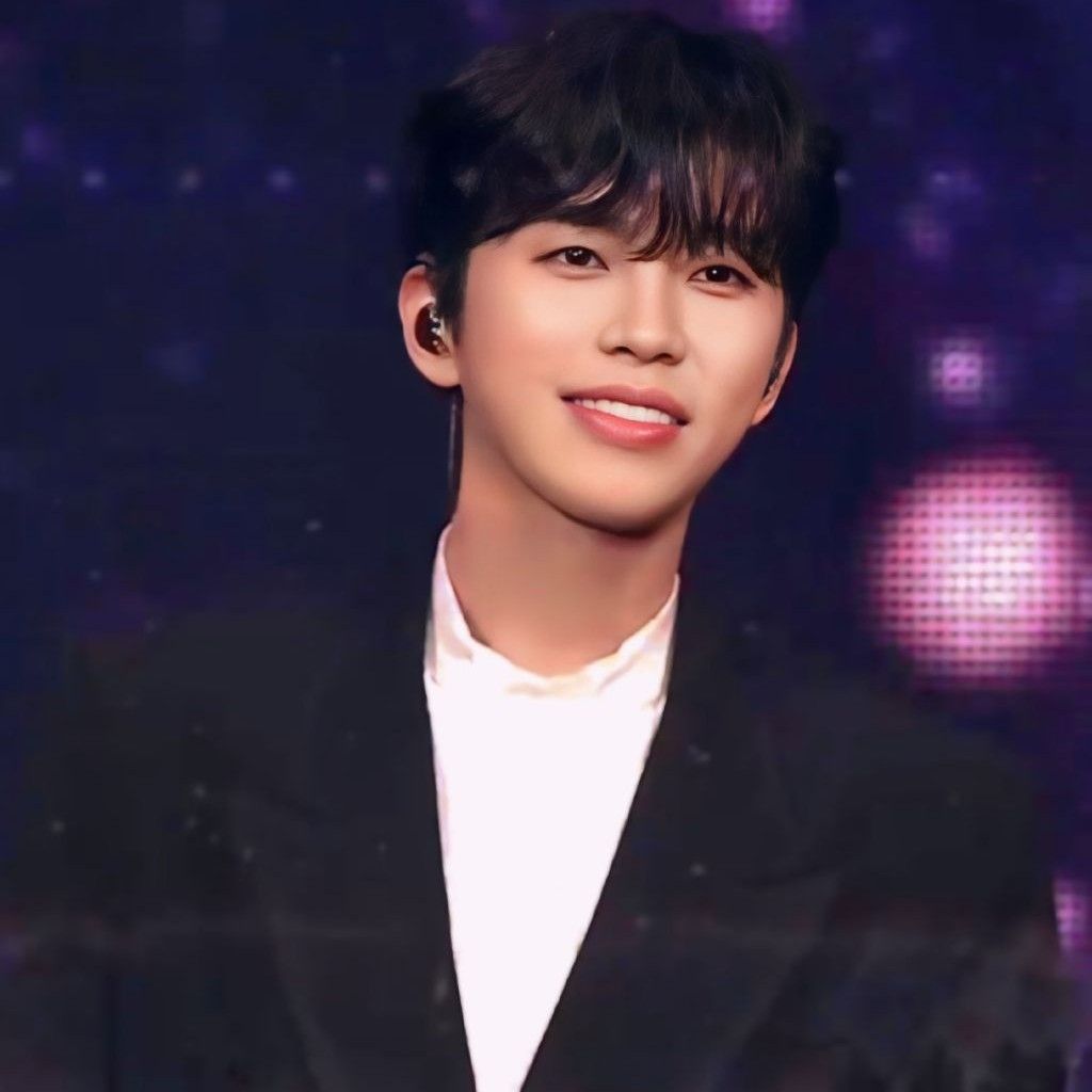 イム・ヨンウンの最近の活動ショット