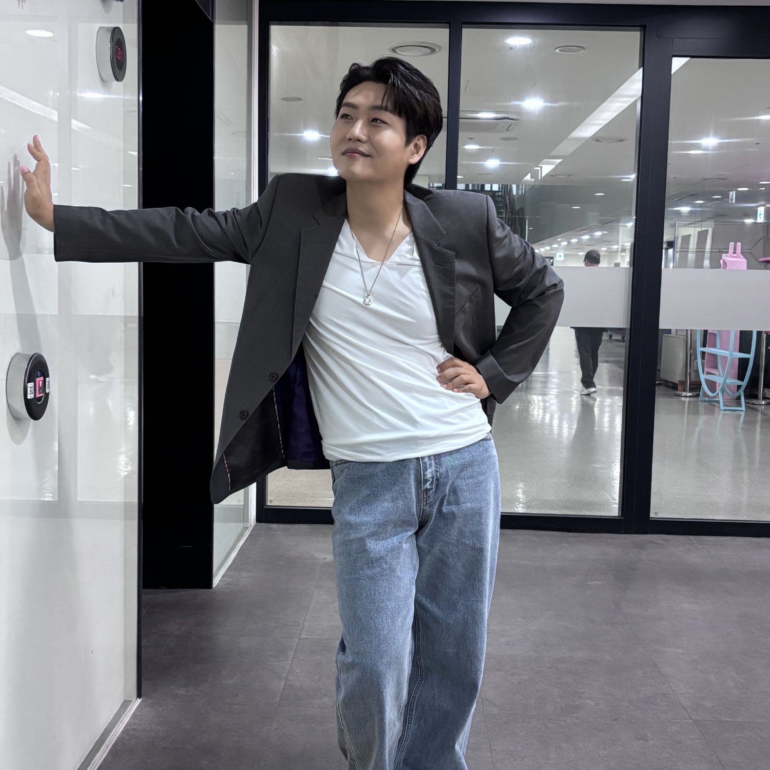 Recent activity shot of Min Soohyun
