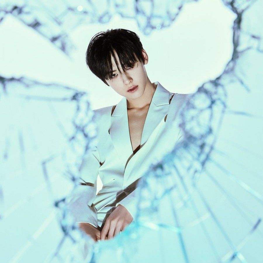 Latest photo of Hwang Minhyun
