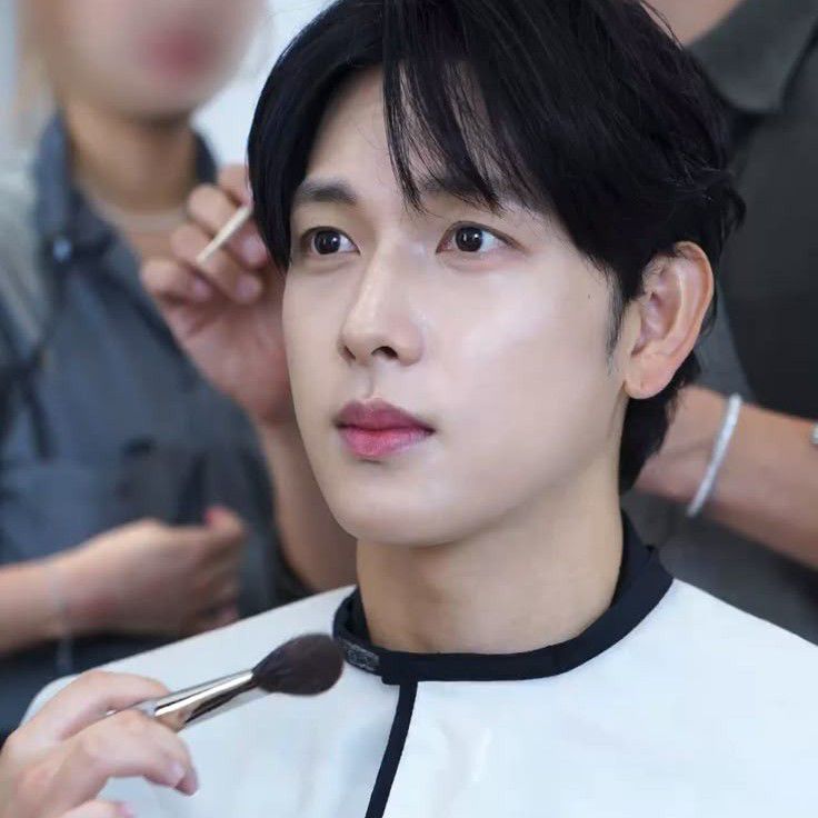 Latest photo of Lim Siwan
