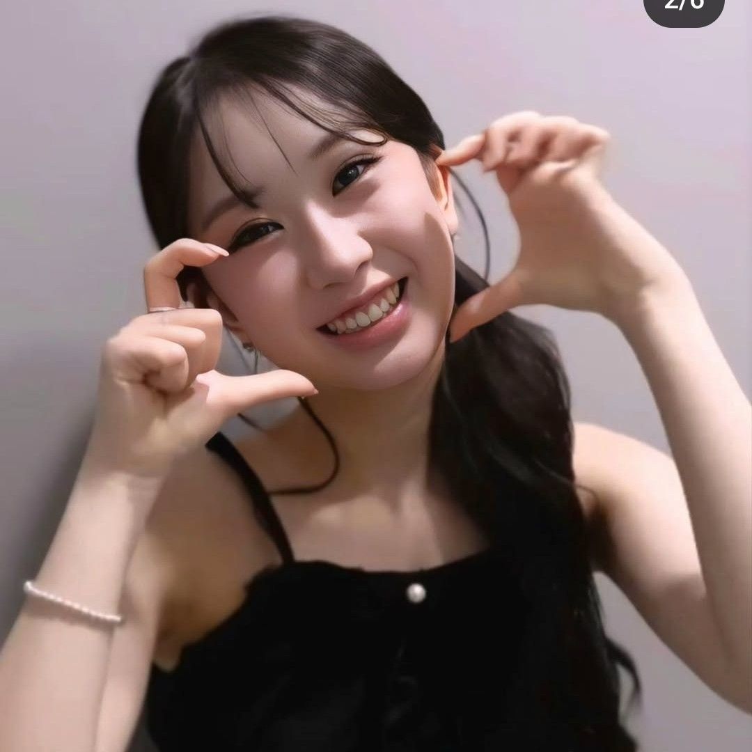 Foto kegiatan terbaru dari Jeon Yujin