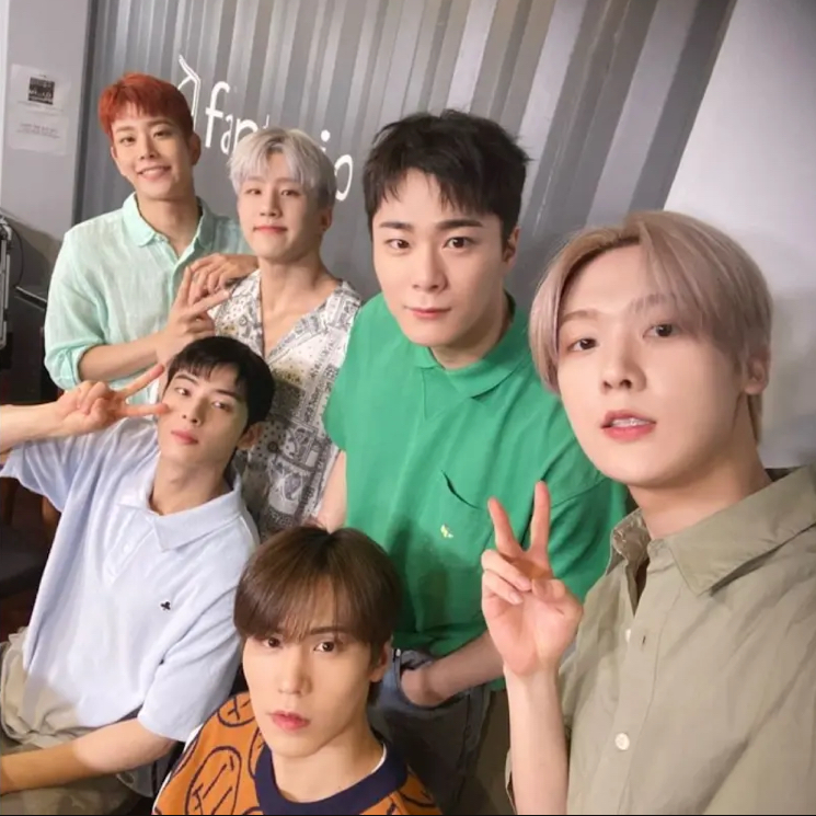 Foto kegiatan terbaru dari Cha Eunwoo