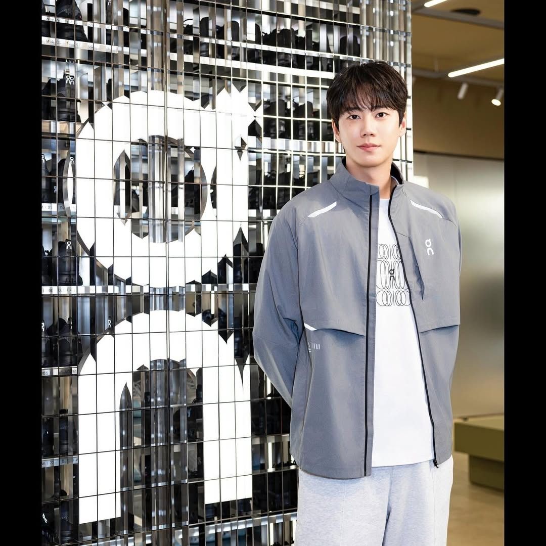 A moment captured by a fan of Lee Junyoung