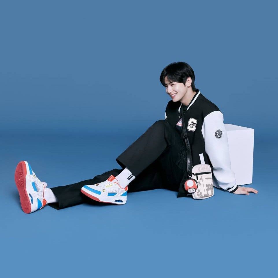 Latest photo of Cha Eunwoo