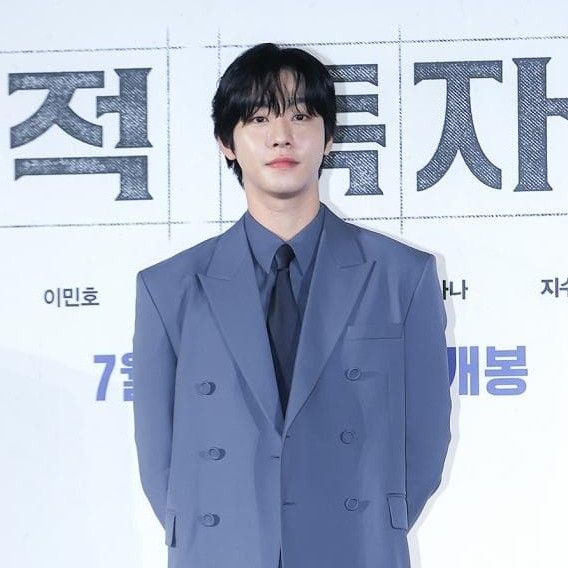 Recent activity shot of Ahn Hyoseop
