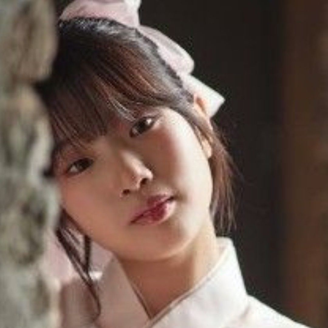 Behind-the-scenes cut of Bin Yeseo