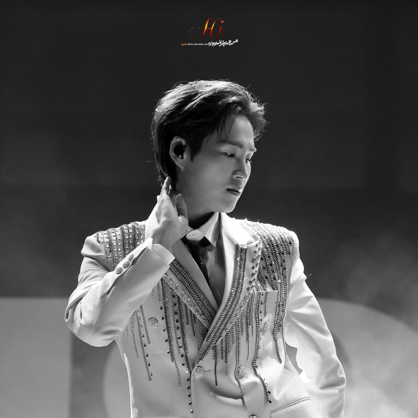 김희재의 비하인드 컷