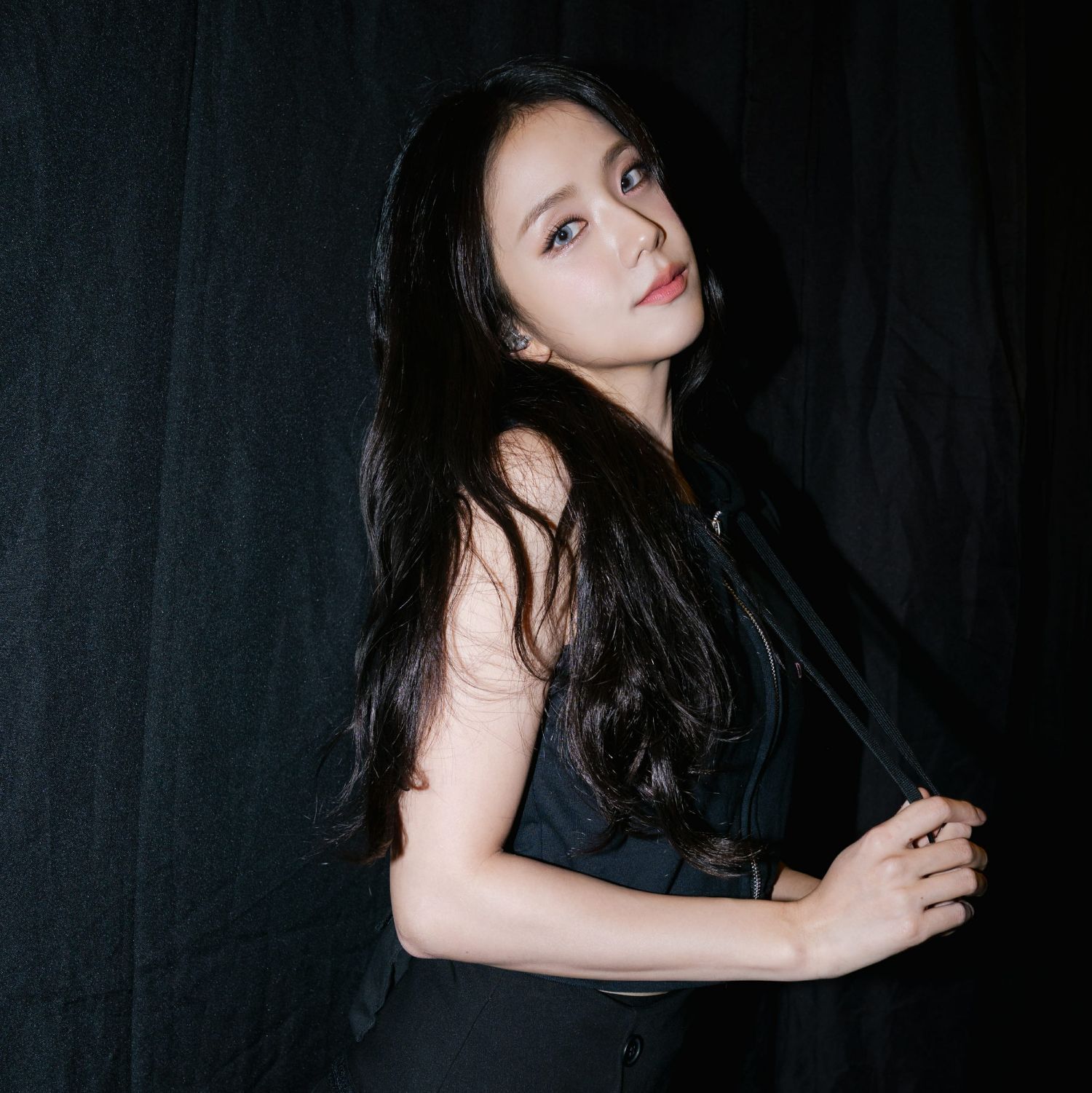 Recent activity shot of Jisoo (1995)