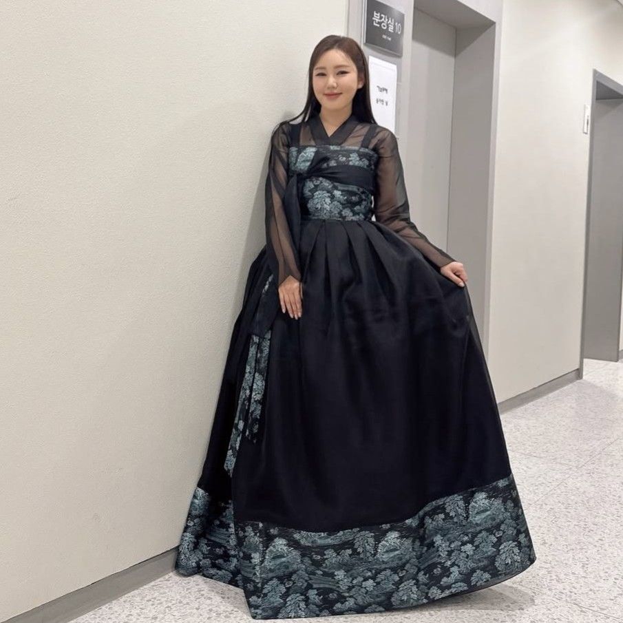 Momen yang diabadikan oleh penggemar Song Gain