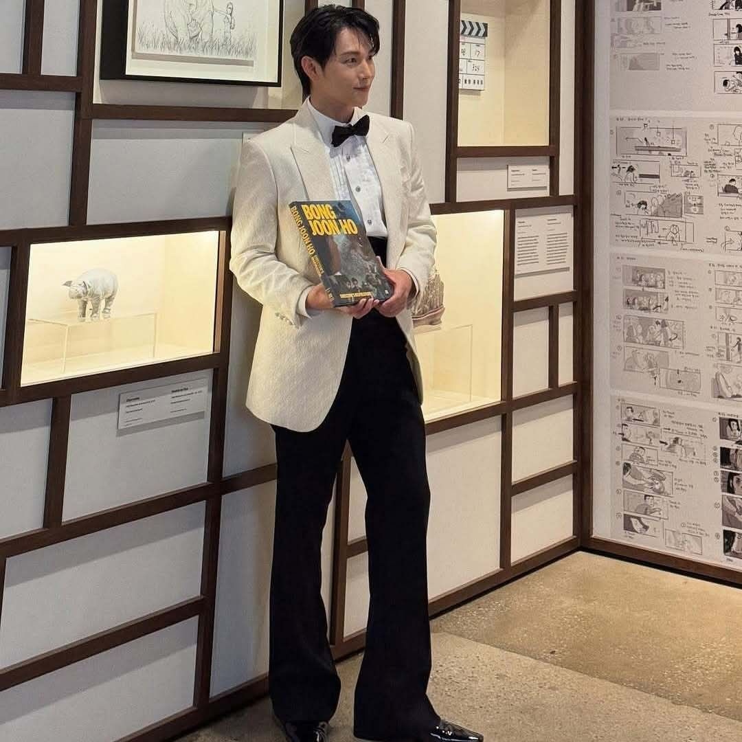 Latest photo of Yim Siwan