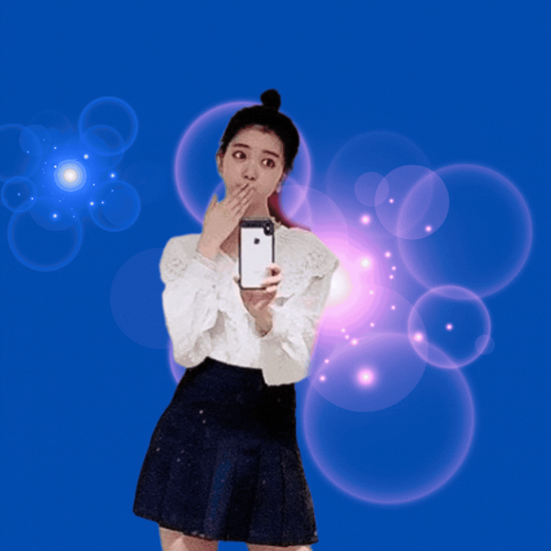 A moment captured by a fan of YOYOMI