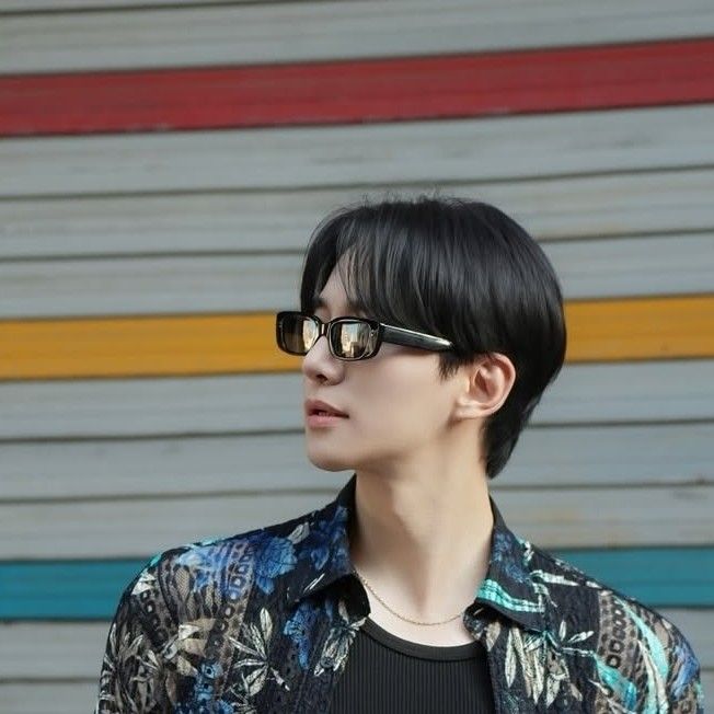 Recent activity shot of Lee Junho