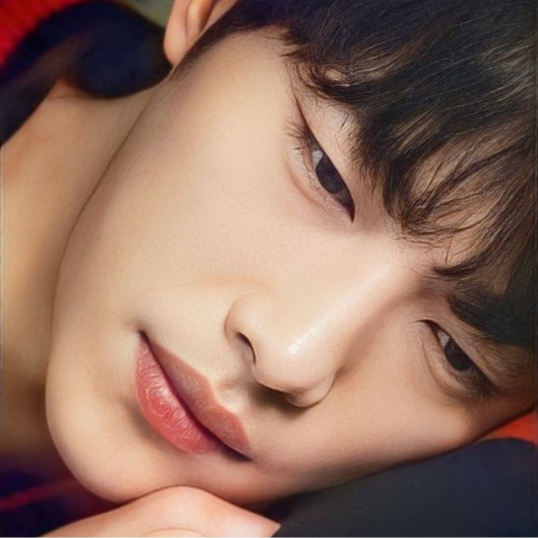 Behind-the-scenes cut of Woo Dohwan