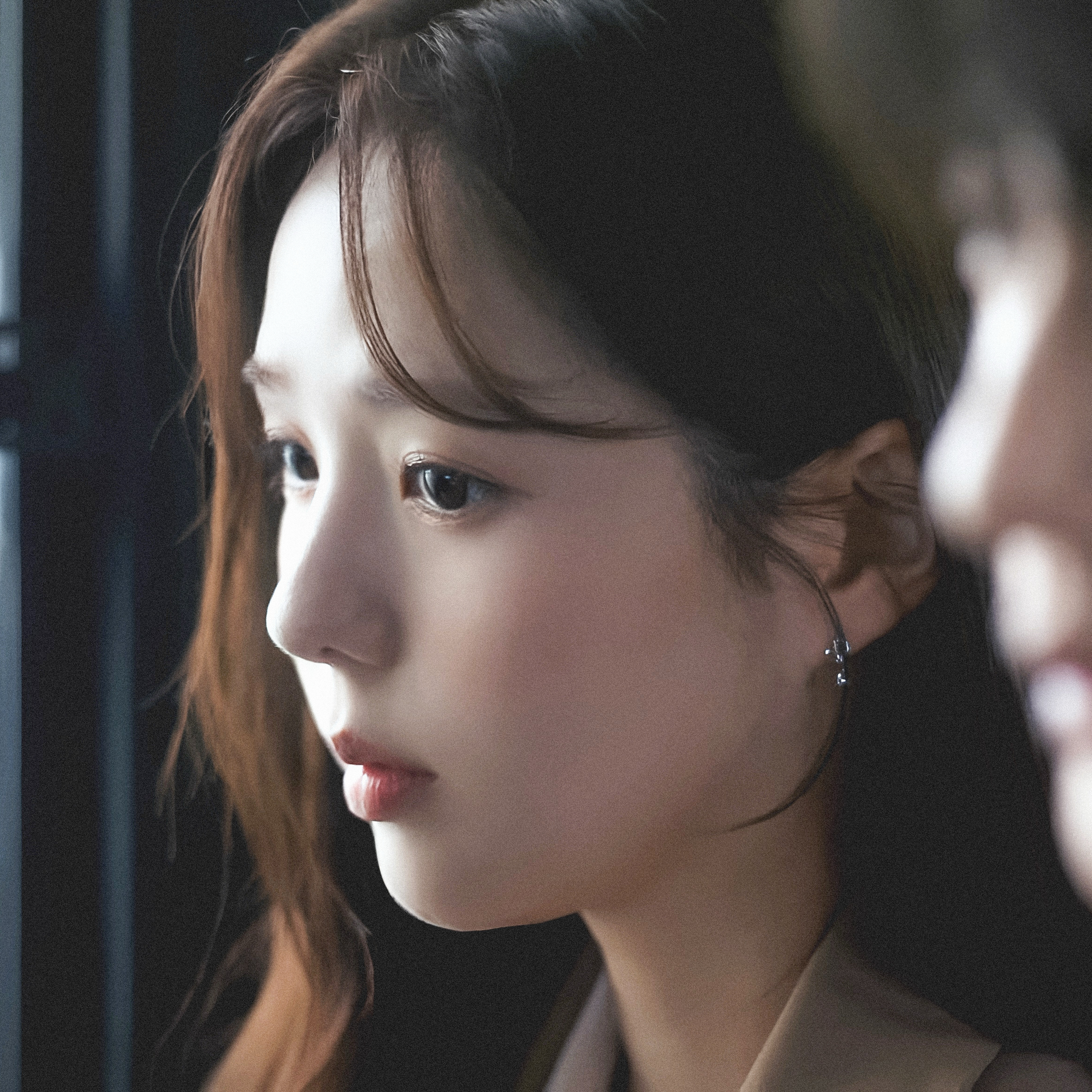 Behind-the-scenes cut of Chae Subin