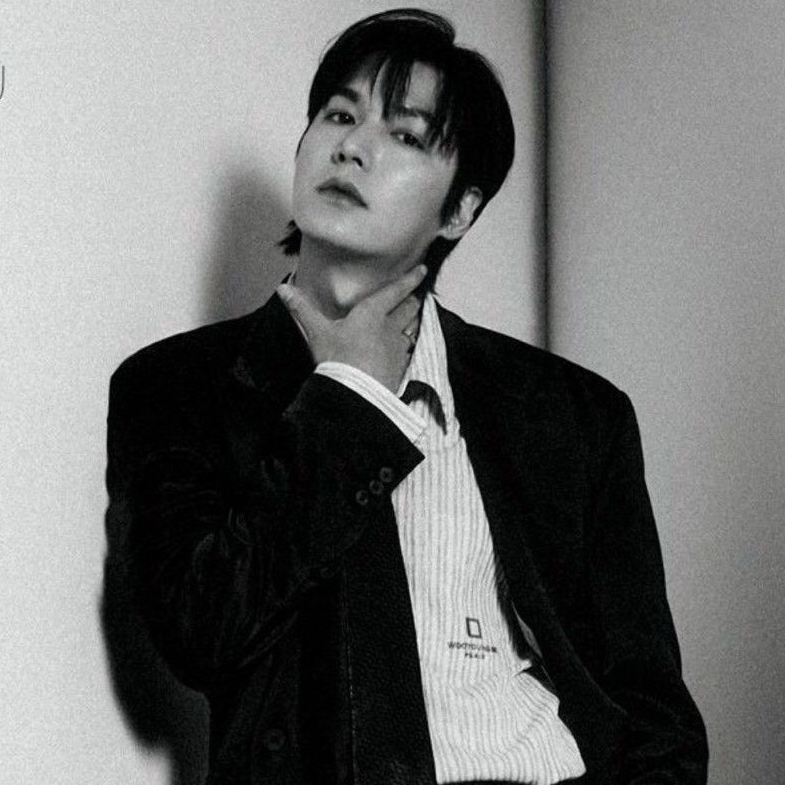 Recent activity shot of Lee Minho