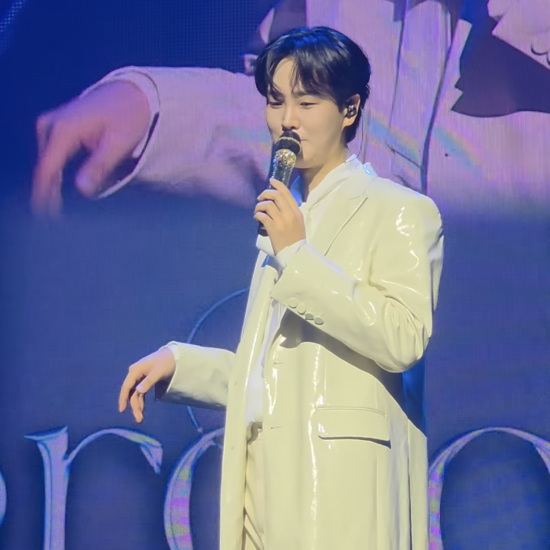 Recent activity shot of Song Minjun