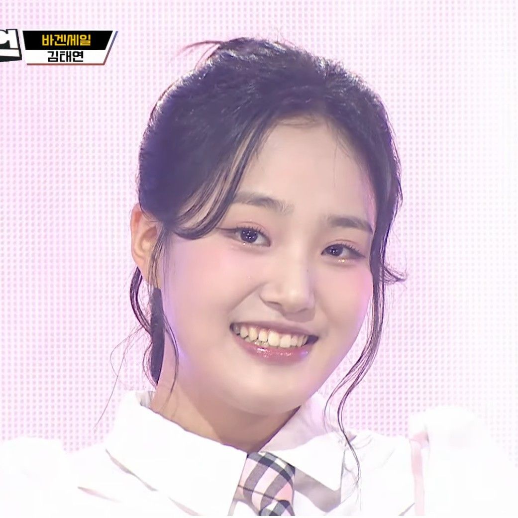 粉絲拍下的金泰延瞬間