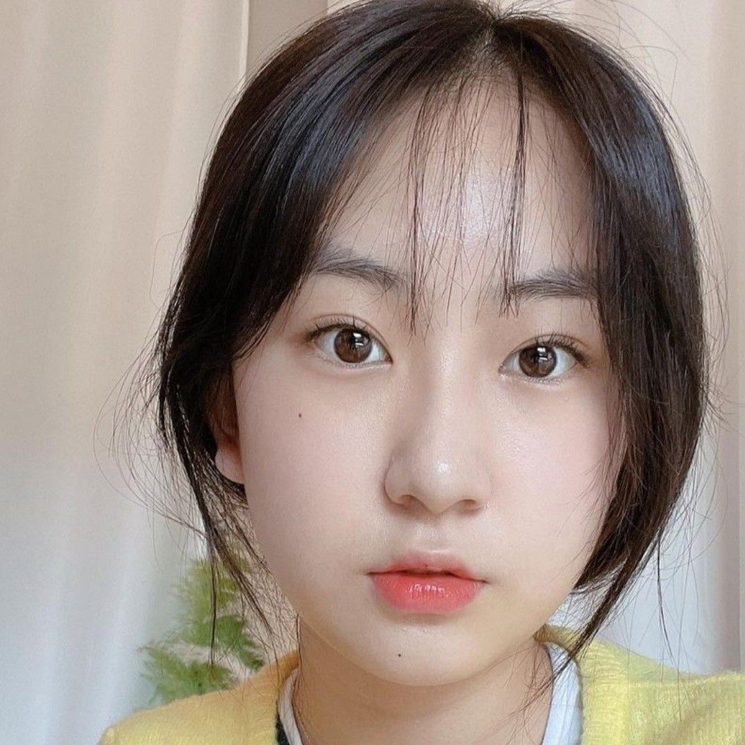 Foto terbaru dari Jeon Yujin