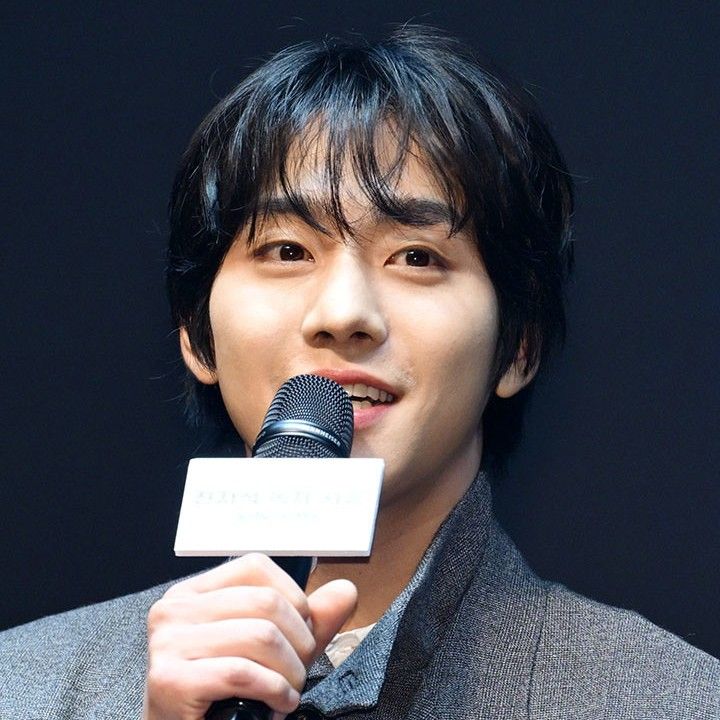 Latest photo of Ahn Hyoseop