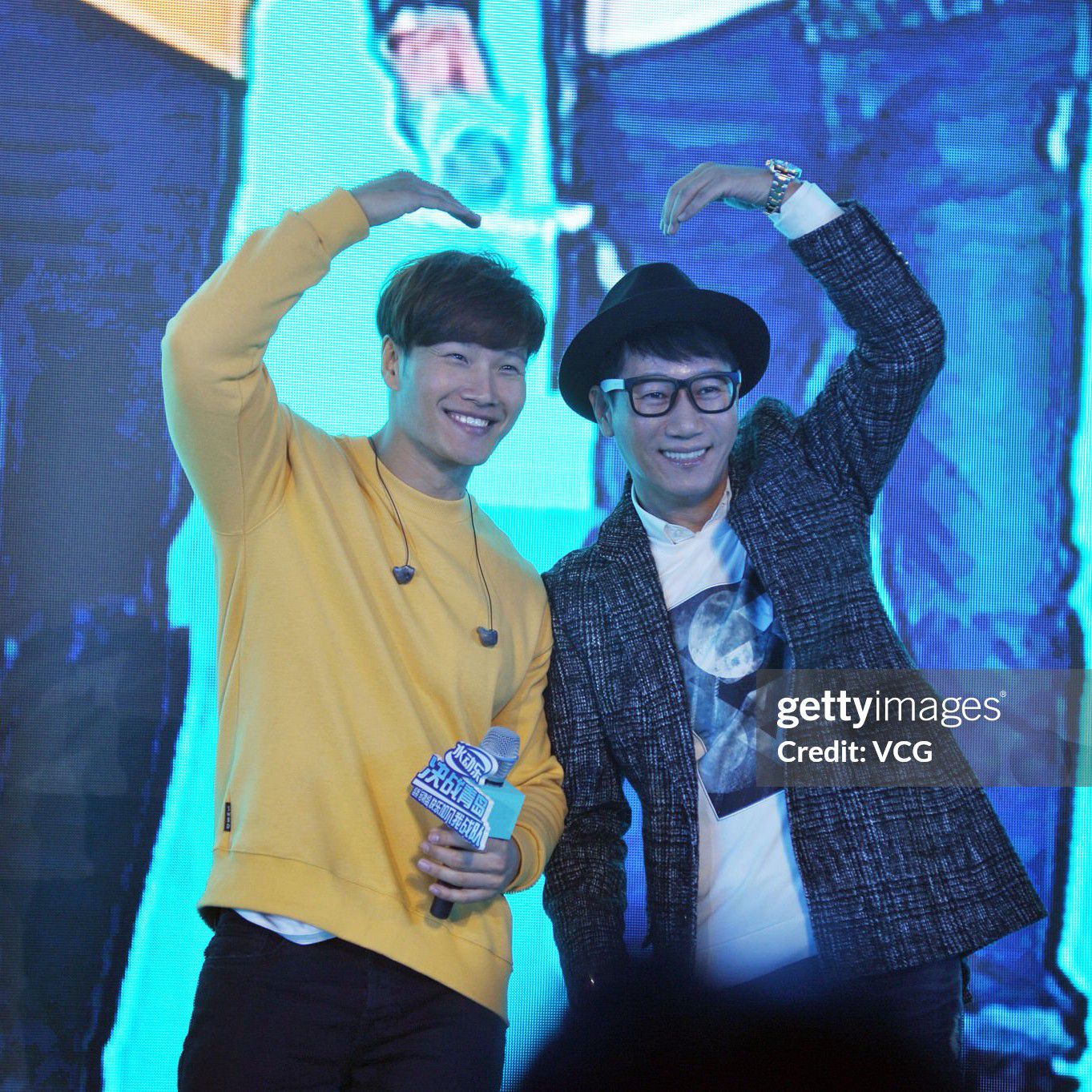 Behind-the-scenes cut of Kim Jongkook