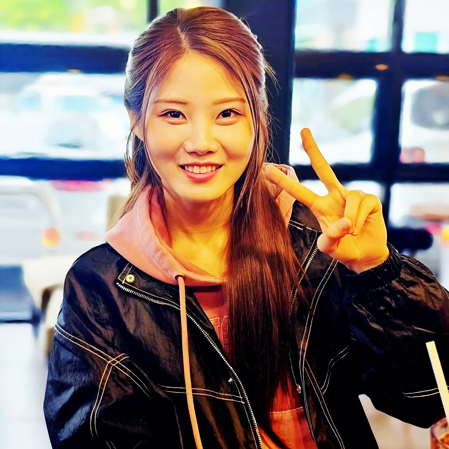 Behind-the-scenes cut of Bae Ahyeon
