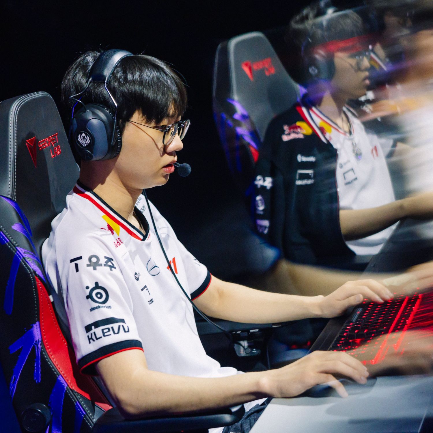 A moment captured by a fan of Doran