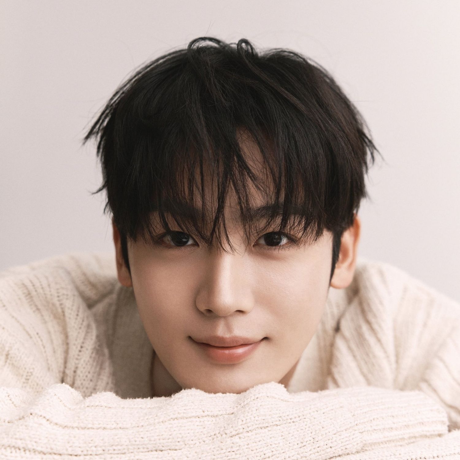 Behind-the-scenes cut of Kim Yohan