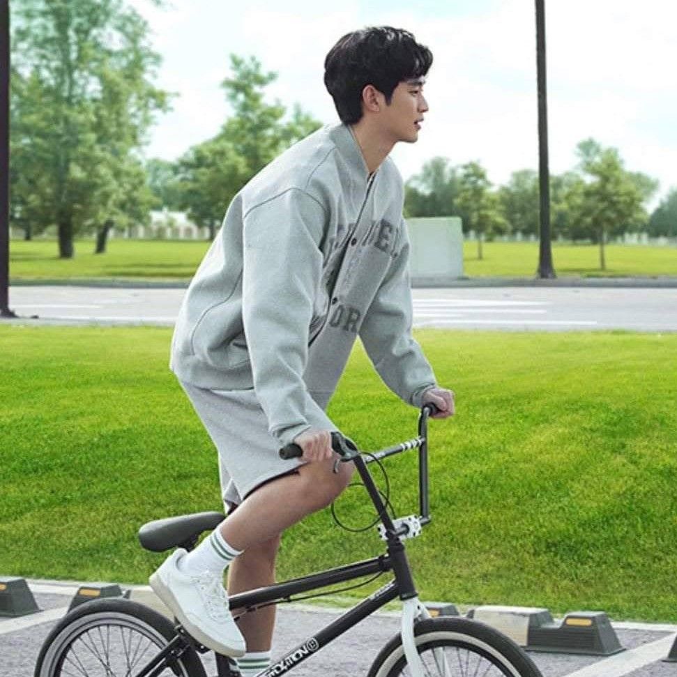 金秀賢的最新照片