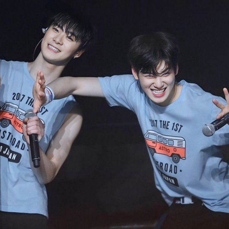 Latest photo of Cha Eunwoo